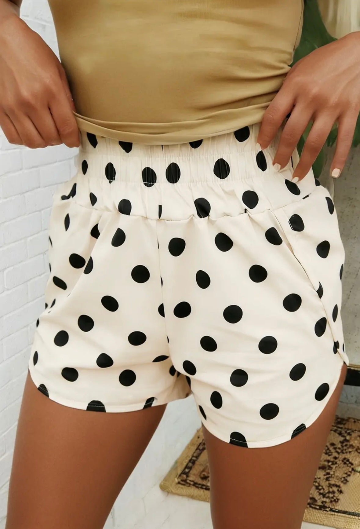 Polka Dot Print Shirred High Waisted Shorts