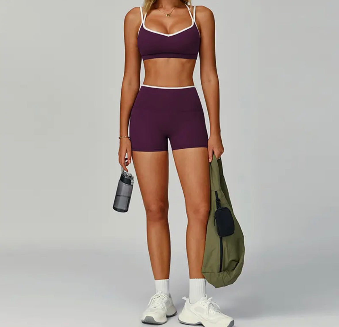 Contrasting Color Sport Bra + High Waisted Shorts Set